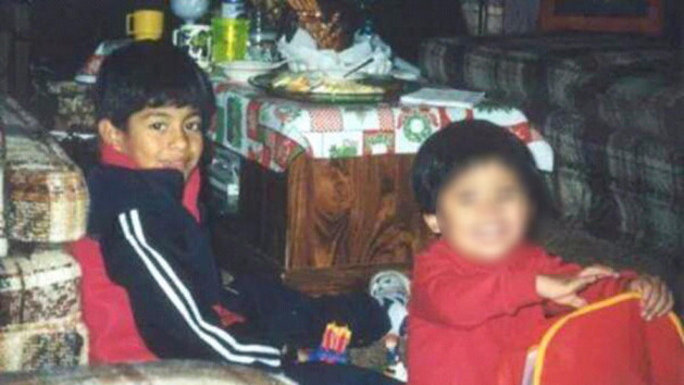 1. rico y su hermano